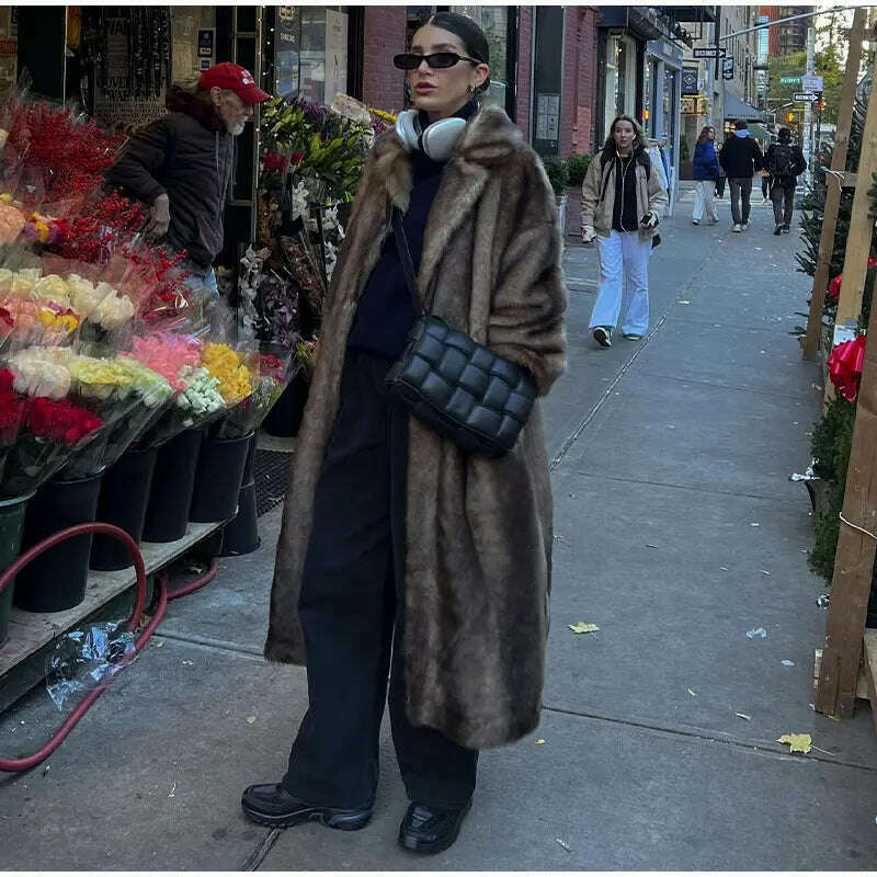 Lapel Collar Faux Fur Overcoat For Women Vintage Long Sleeve Plush Warm Coat 2024 New Fashion Lady High Street Outwears - Image 5